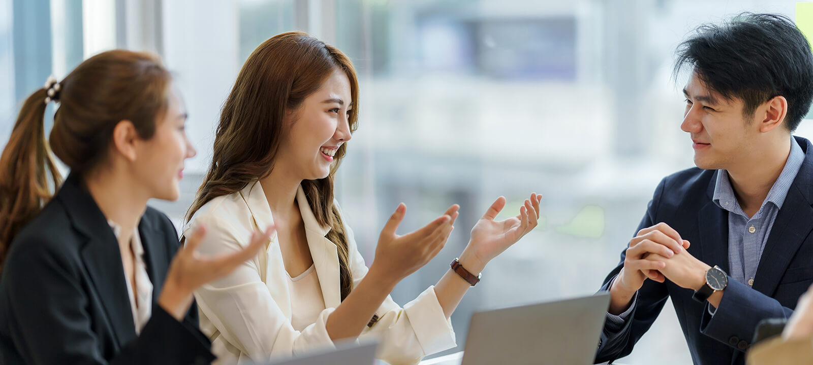 加入我們的團(tuán)隊(duì)，相互成長、相互成就。